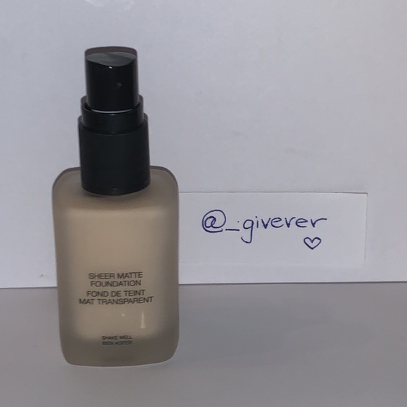 NIB Siberia Light 1 Sheer Matte Nars Foundation - Picture 3 of 8